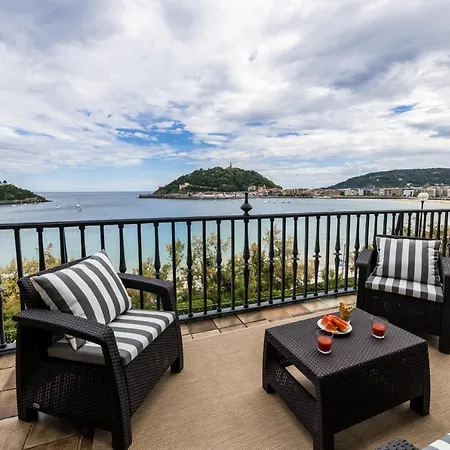 Apartmán Miraconcha Garden By Sweet Ss *